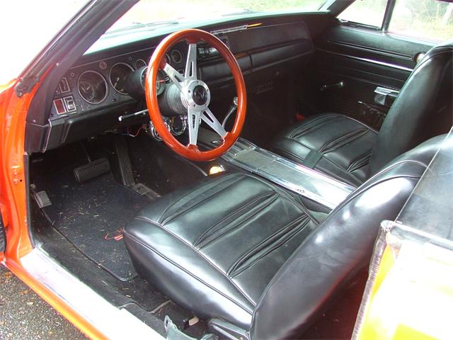 1968 Dodge Charger interior 