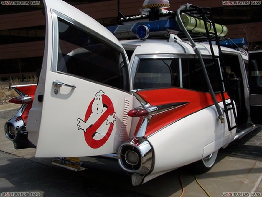 Ghostbusters Ecto-1 had many different quirks and features.